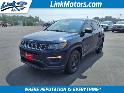 Used 2018 Jeep Compass Sport image 1