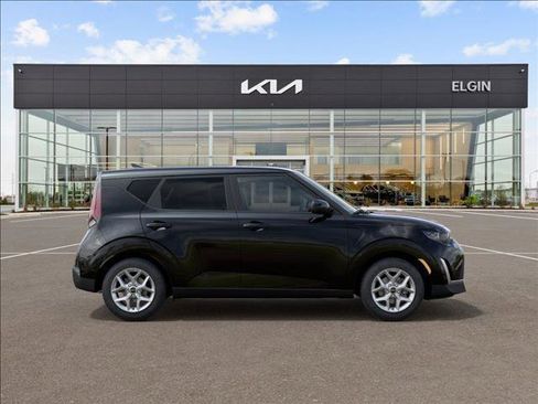 New 2025 Kia Soul LX w/ LX Technology Package image 7