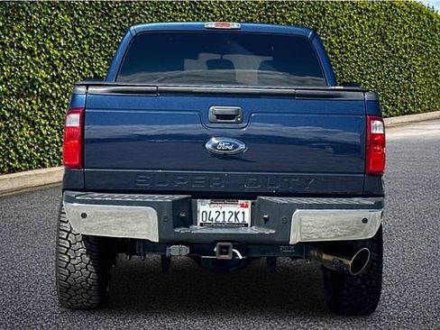 Used 2015 Ford F250 XLT w/ XLT Premium Package AWD/4WD image 5