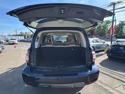 Used 2019 Nissan Armada Platinum w/ Interior Lighting Package AWD/4WD image 19