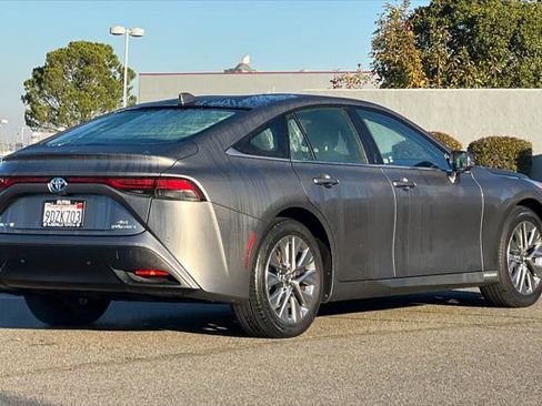 Certified 2022 Toyota Mirai XLE image 2