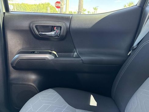 Used 2023 Toyota Tacoma TRD Sport RWD image 19