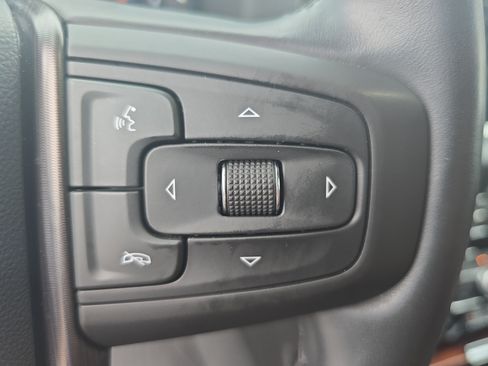 Used 2023 GMC Yukon Denali Ultimate AWD/4WD image 19