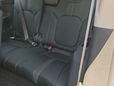 New 2026 Honda Pilot EX-L image 11