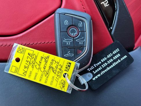 Used 2022 Chevrolet Corvette Stingray Premium Conv w/ Z51 Performance Package RWD image 67