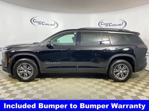 Certified 2025 Chevrolet Traverse LT w/ Driver Confidence Package image 3