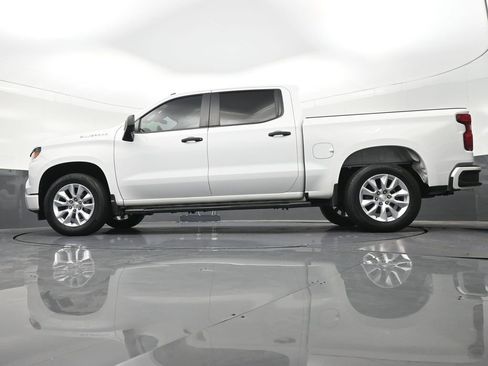 Used 2023 Chevrolet Silverado 1500 Custom RWD image 25
