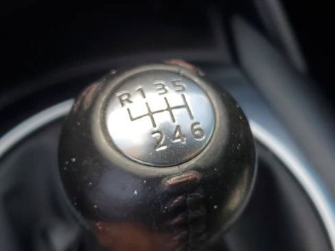 Used 2017 MAZDA MX-5 Miata RF Grand Touring image 22