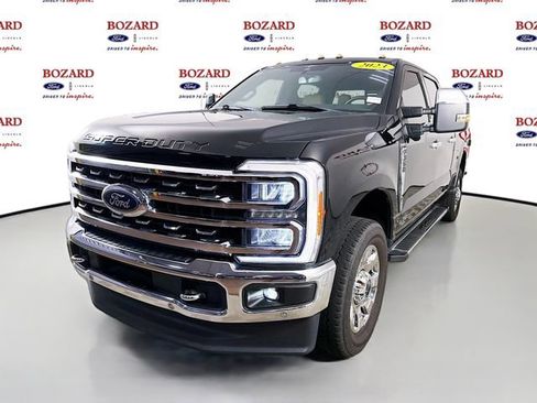 Used 2023 Ford F350 Lariat w/ Tow Technology Package AWD/4WD image 4