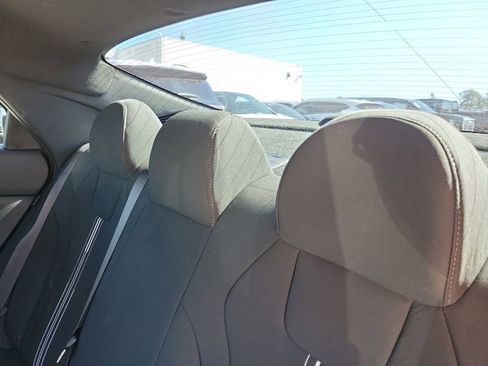 Certified 2025 Hyundai Elantra SEL FWD image 10