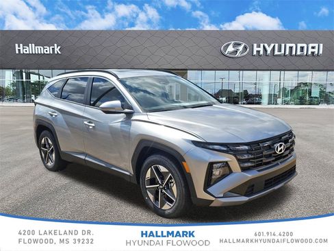 New 2026 Hyundai Tucson SEL image 1