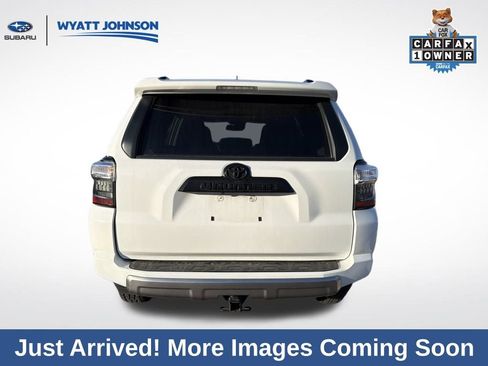 Used 2022 Toyota 4Runner TRD Off-Road image 7