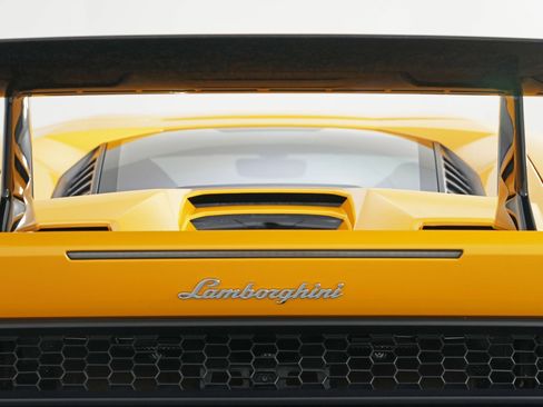 Used 2018 Lamborghini Huracan Performante image 77