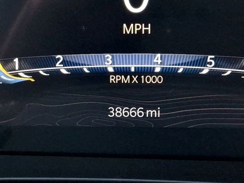 Used 2023 Jeep Grand Cherokee L Altitude image 26