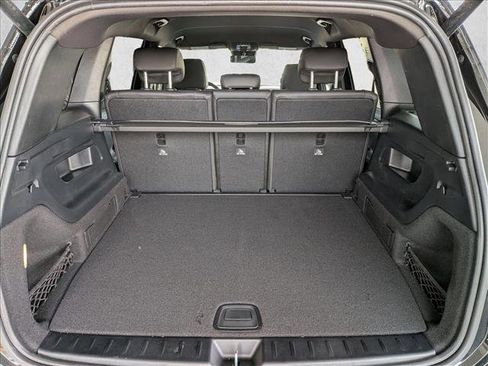 Certified 2025 Mercedes-Benz GLB 250 image 6