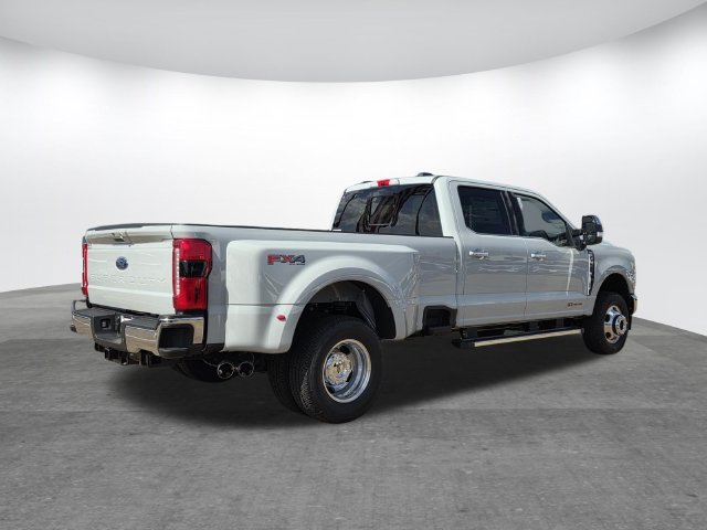 New 2026 Ford F350 Lariat w/ Lariat Premium Package AWD/4WD image 2