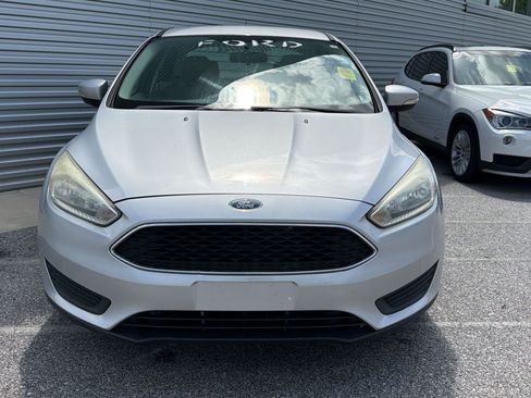 Used 2015 Ford Focus SE FWD image 4