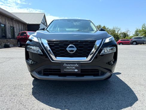 Used 2023 Nissan Rogue SV image 9