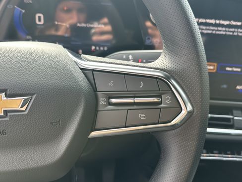 New 2026 Chevrolet Equinox EV LT image 28