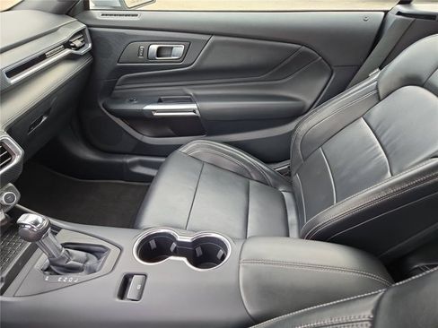 Used 2024 Ford Mustang Premium RWD image 34