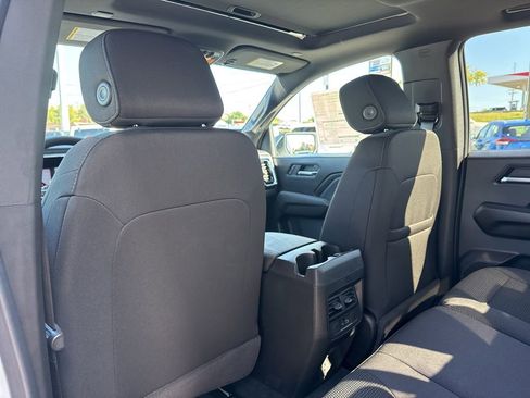 New 2026 GMC Canyon Elevation w/ Convenience Package image 30