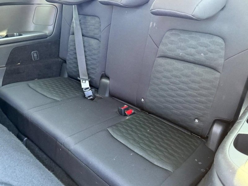 Used 2024 Nissan Pathfinder SV FWD image 7
