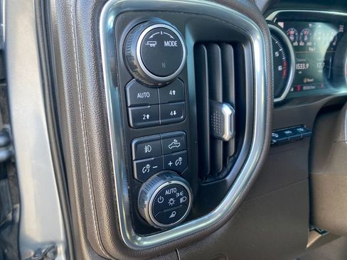 Used 2022 Chevrolet Silverado 1500 LTZ w/ LTZ Premium Package image 37