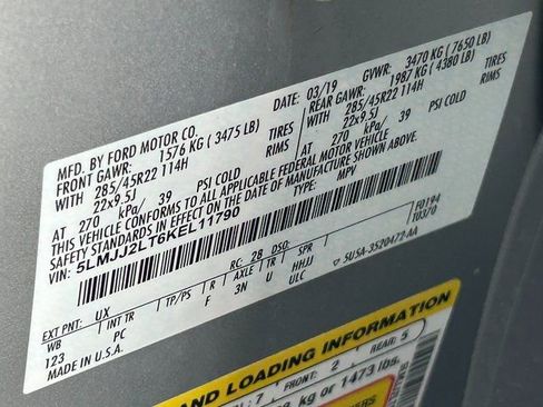 Used 2019 Lincoln Navigator Reserve image 41