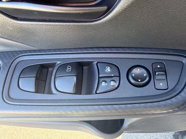 Used 2025 Nissan Versa S w/ Trunk Package FWD image 16