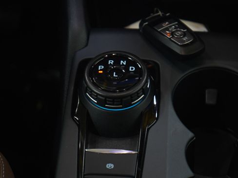 Used 2024 Ford Bronco Sport Outer Banks w/ Tech Package image 19