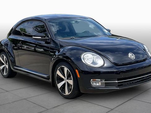Used 2013 Volkswagen Beetle 2.0T FWD image 3