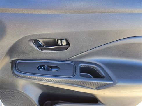 Used 2020 Nissan Versa S image 22