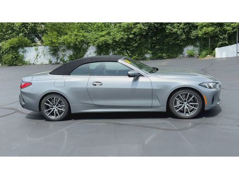 Used 2025 BMW 430i Convertible RWD image 9