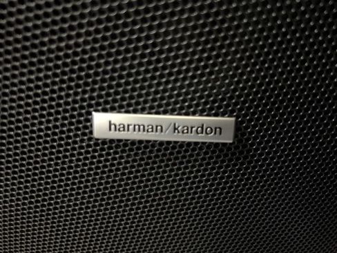 Used 2023 Subaru Forester Limited image 33