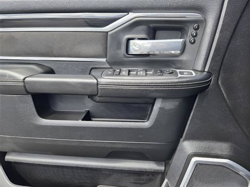 Used 2022 RAM 3500 Laramie AWD/4WD image 22