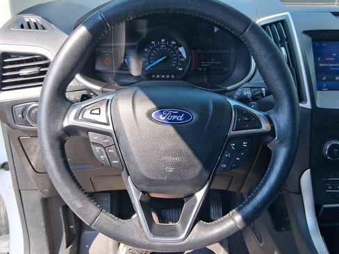 Used 2020 Ford Edge SEL w/ Cold Weather Package AWD/4WD image 17