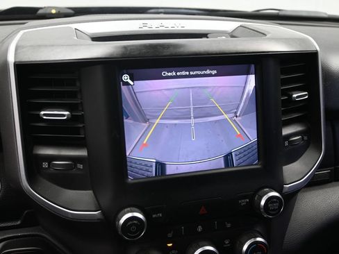 Used 2019 RAM 2500 Big Horn AWD/4WD image 15