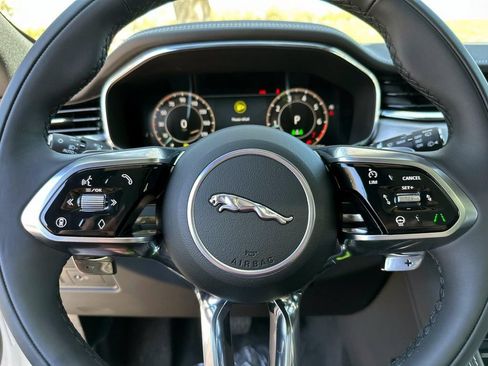 Used 2026 Jaguar F-PACE R-Dynamic S AWD/4WD image 26