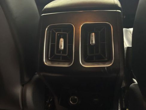 Used 2022 Kia Sorento EX image 22