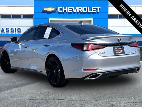 Used 2024 Lexus ES 350 F Sport w/ Accessory Package (Z2) image 4