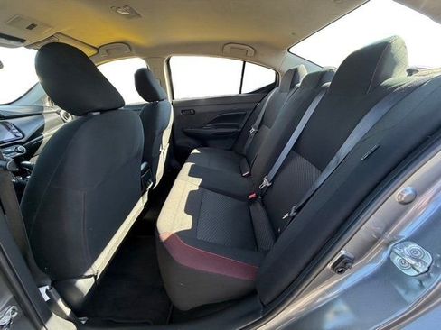 Used 2024 Nissan Versa SR image 20