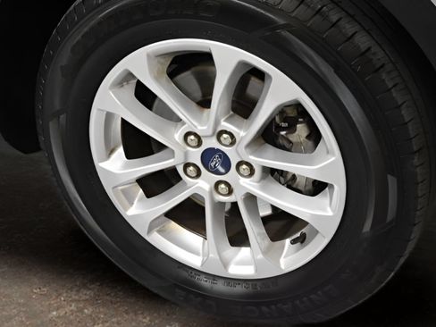 Used 2022 Ford Escape SE AWD/4WD image 6