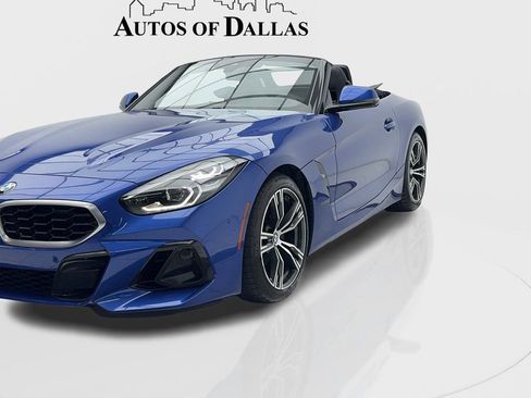 Used 2025 BMW Z4 sDrive30i w/ Premium Package image 4