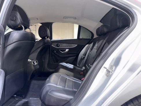 Used 2015 Mercedes-Benz C 300 Sedan image 12
