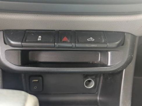 Used 2016 Chevrolet Colorado W/T image 33