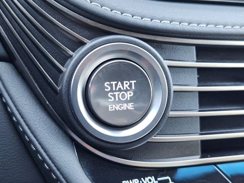 Used 2022 Lexus LS 500 image 24