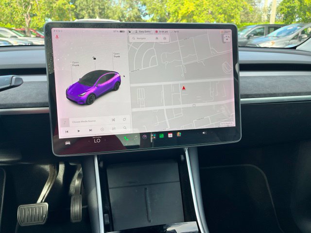 Used 2021 Tesla Model Y Long Range AWD/4WD image 10