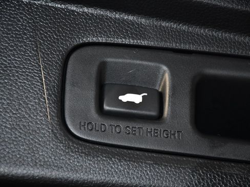 Used 2025 Honda CR-V Sport Touring image 53
