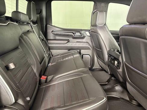 Used 2025 GMC Sierra 1500 AT4X AWD/4WD image 21