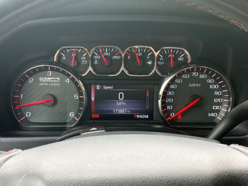 Used 2014 GMC Sierra 1500 SLT w/ All-Terrain Package AWD/4WD image 22